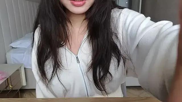 TammiLou on StripChat 