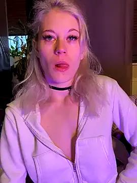 TheRealJessyLey — Pussy flash 5min 