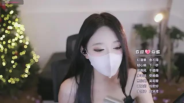 yaya_1888 on StripChat