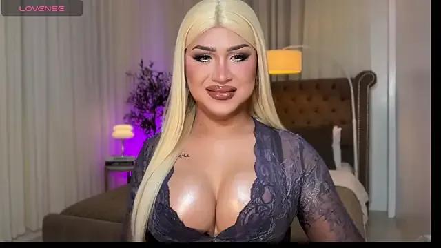 Your_Majesty_Tyra on StripChat